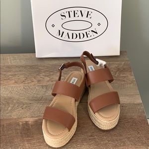 *NWOT* STEVE MADDEN PLATFORM ESPADRILLES